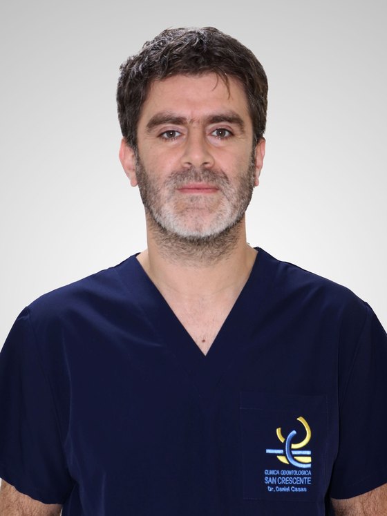 Dr. Daniel Casas W.