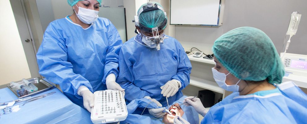 Implantes dentales